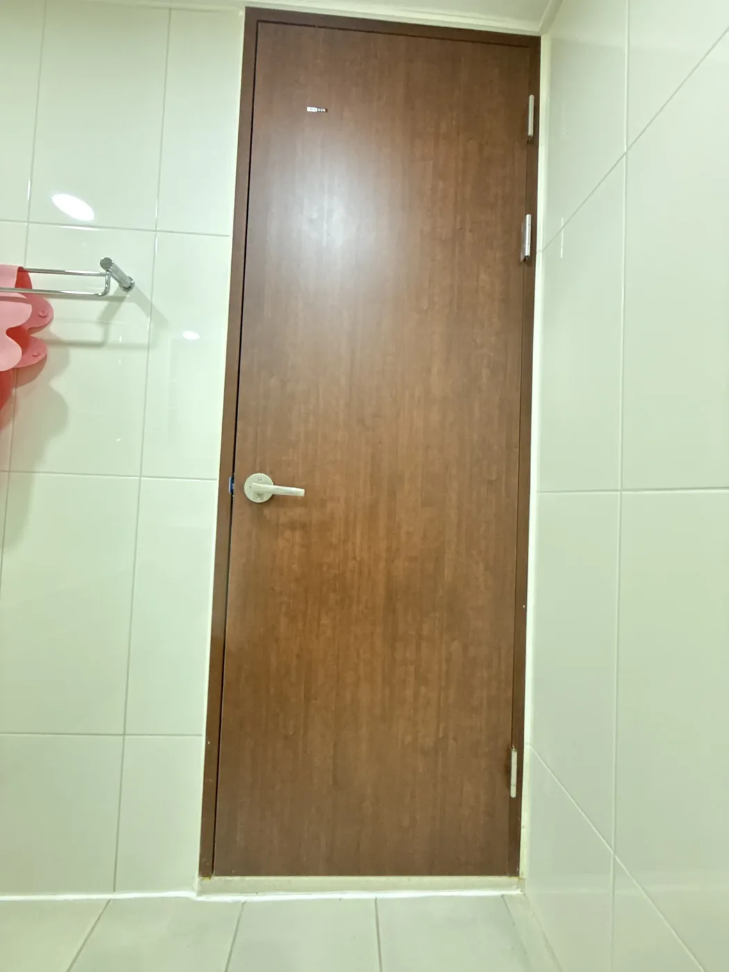 문짝갈라짐수리 실제 작업 현장 2