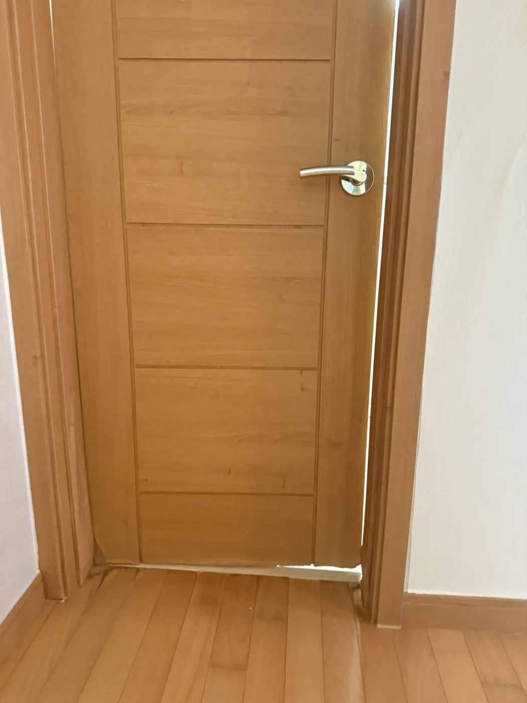안방문짝수리 실제 작업 현장