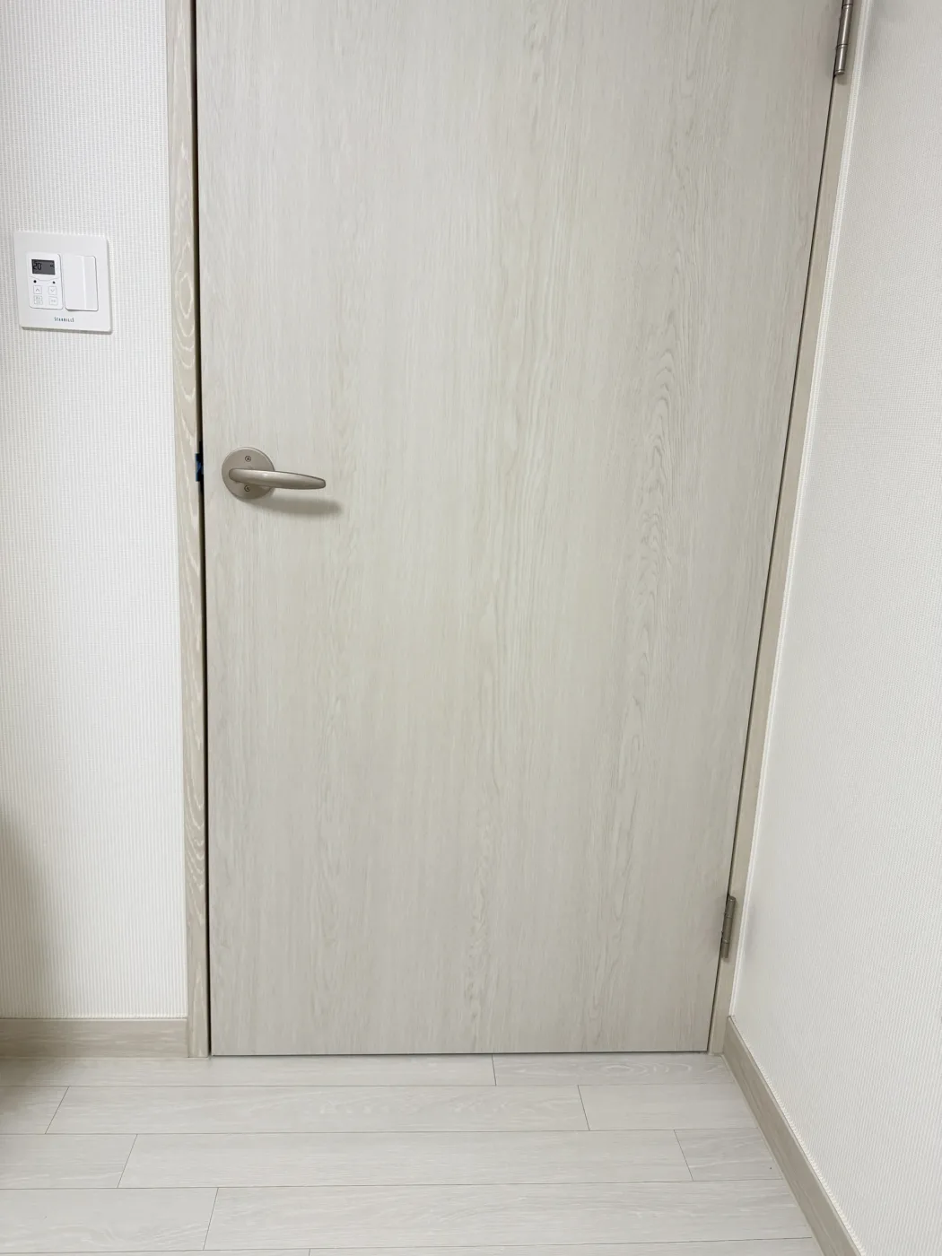 대피공간목재문짝수리 실제 작업 현장 2